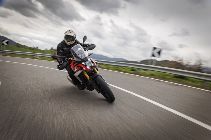 La BMW F 450 GS Sport est-elle un trail routier parfait ?