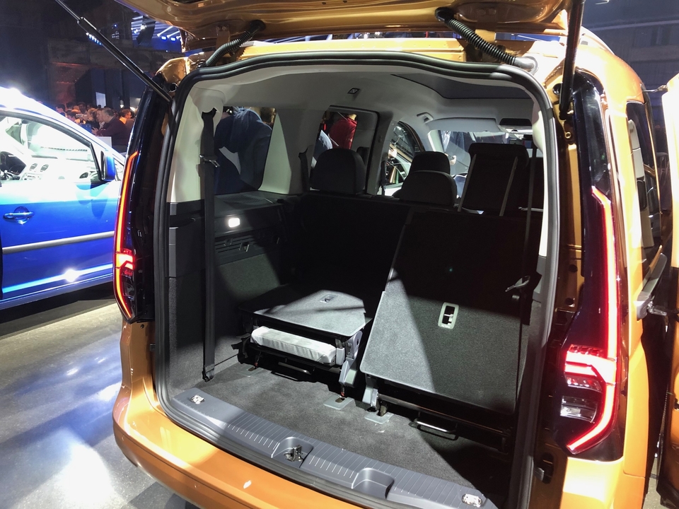 Premières images du nouveau Volkswagen Caddy en direct