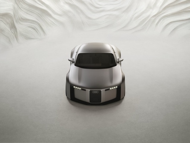 Sur le Concept C de Audi, on retrouve la posture agressive de la TT, en pire.