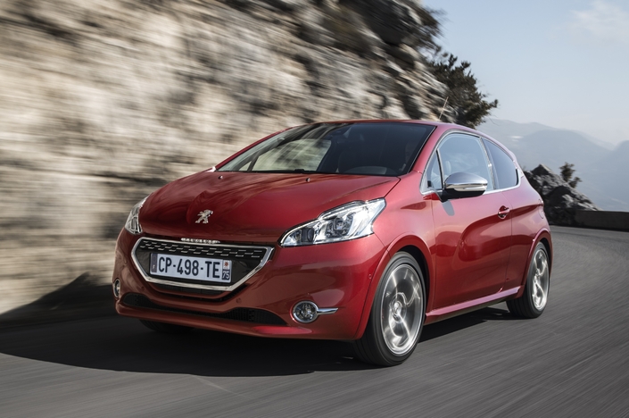 Très performante, dynamique, efficace mais aussi confortable, la Peugeot 208 GTI n'est pourtant pas une sportive radicale.