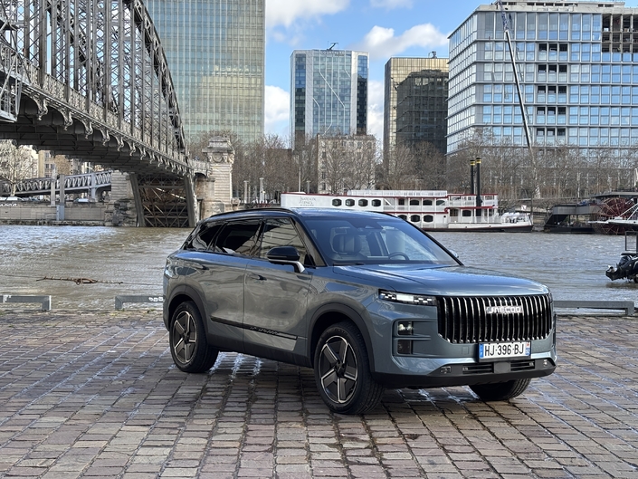 En Angleterre, le Jaecoo 7 du groupe Chery se vend désormais mieux que le Ford Puma.