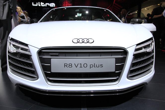 En direct du Mondial 2012 : Audi R8 restylée, mise à jour