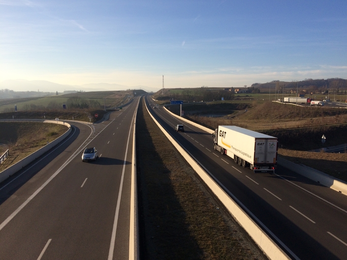 Sur l'autoroute, la somnolence et les manœuvres dangereuses sont les principales causes d'accidents