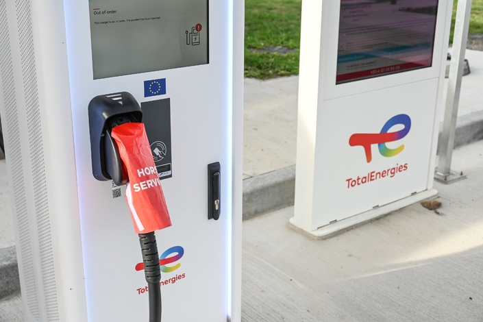 Les rares stations TotalÉnergie ne devraient pas impacter les départs en vacances. Photo : MaxPPP.