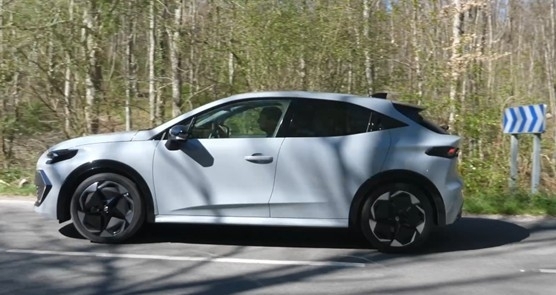 La nouvelle Renault Clio défie la mature Volkswagen Polo !