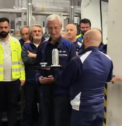 BMW lui offre une M3 pour sa retraite après 45 ans de carrière