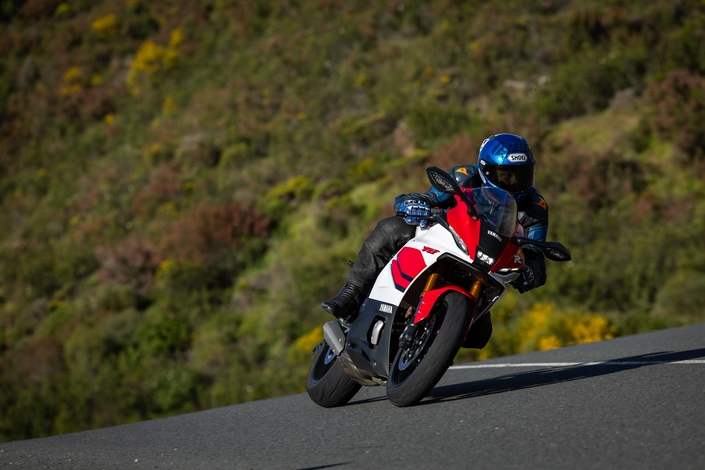 Yamaha R7 2026 : R comme plus Radicale