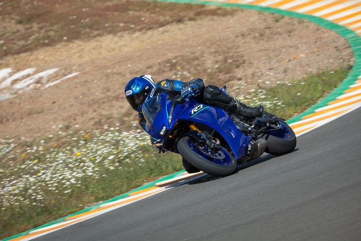Yamaha R7 2026 : R comme plus Radicale