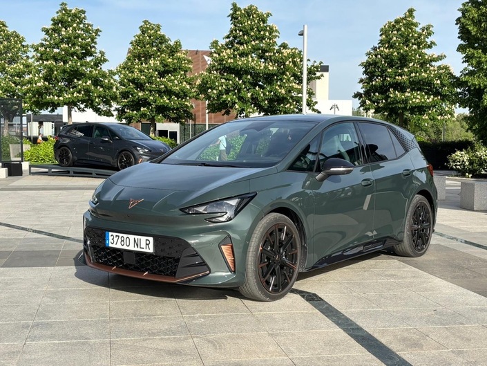 631 km d'autonomie et nouveau système multimédia, découvrez en avant-première la nouvelle Cupra Born