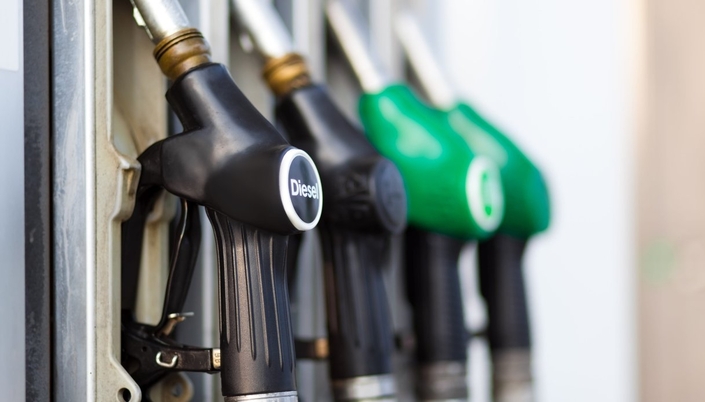 Et si la moto devenait la dernière liberté en cas de crise énergétique ?