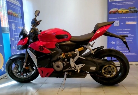 Ducati Streetfighter V2 2022 (lot n° 24)
