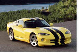 Jen en Dodge Viper GTS