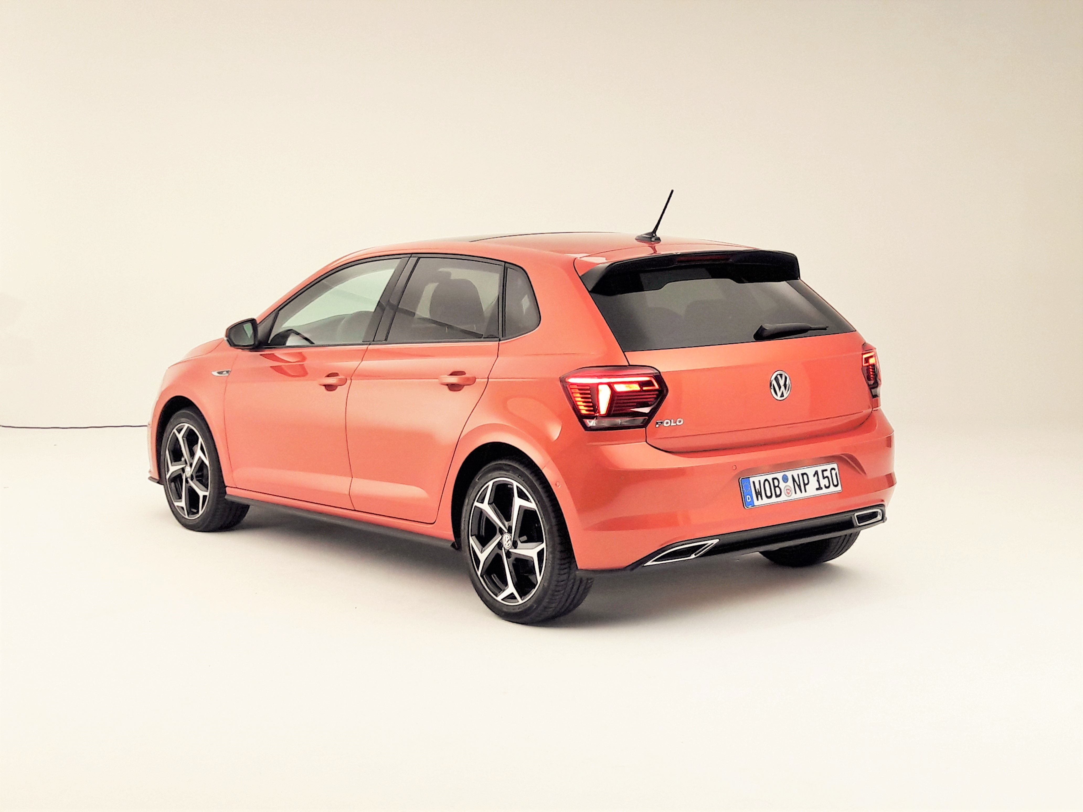 S0-presentation-video-volkswagen-polo-20