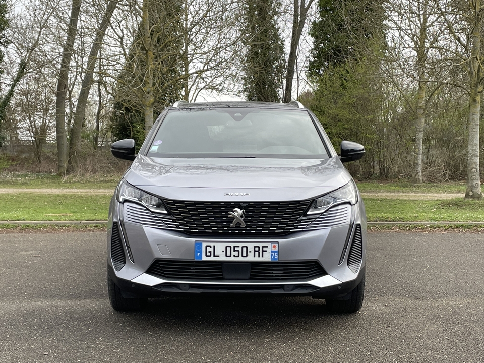 Essai - Peugeot 3008 Hybrid 180 ch (2023) : moins cher, mais ...