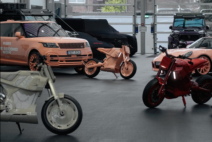 Brabus se met à la moto électrique et choisit une marque française
