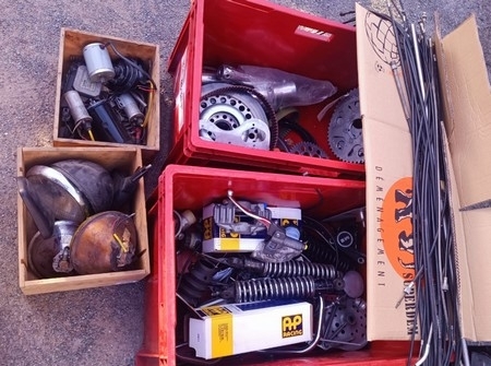 Lot de pièces diverses (lot n° 11)