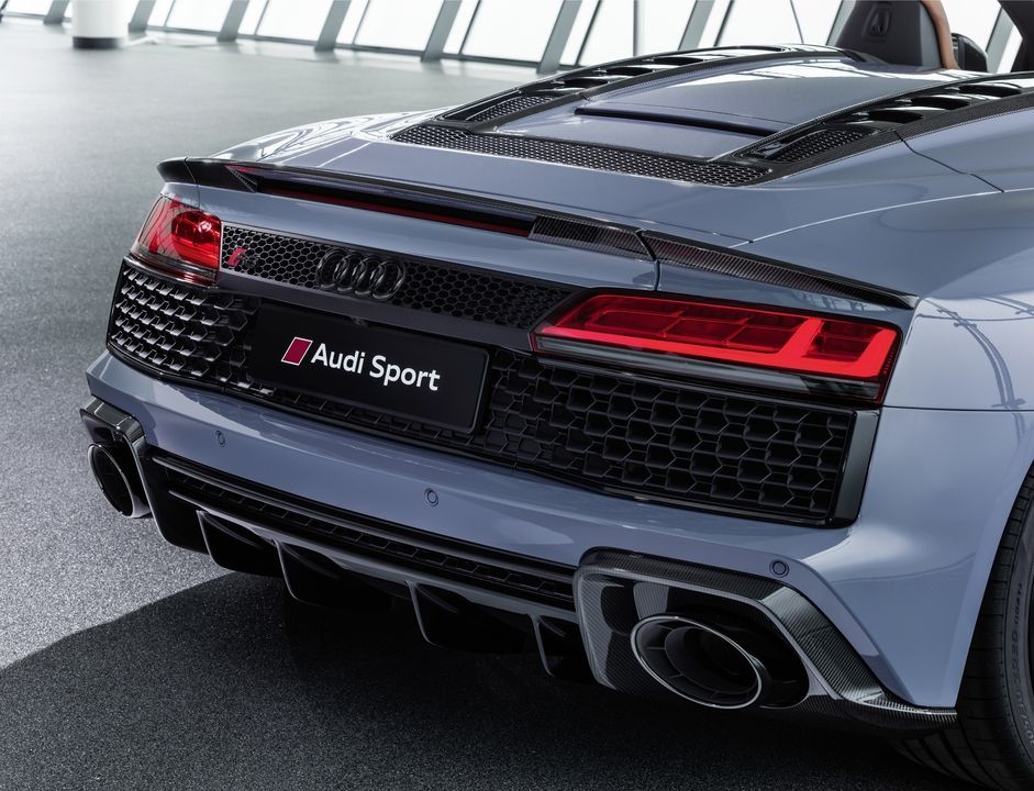 2015 - [Audi] R8 II / R8 II Spider - Page 14 S8-presentation-video-audi-r8-restylee-peut-etre-le-dernier-v10-568919