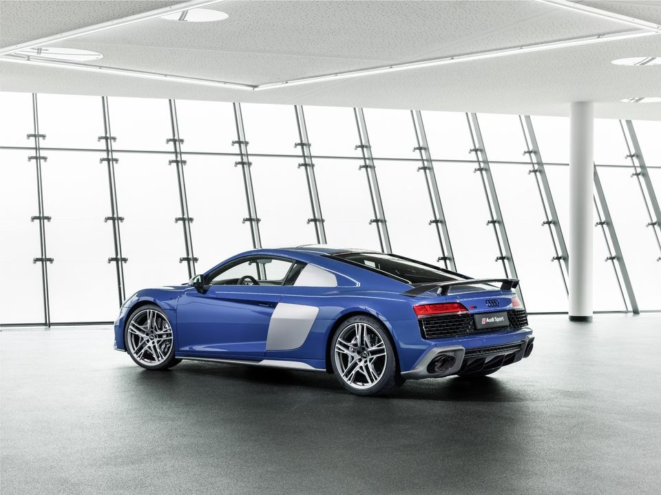 2015 - [Audi] R8 II / R8 II Spider - Page 14 S8-presentation-video-audi-r8-restylee-peut-etre-le-dernier-v10-568922