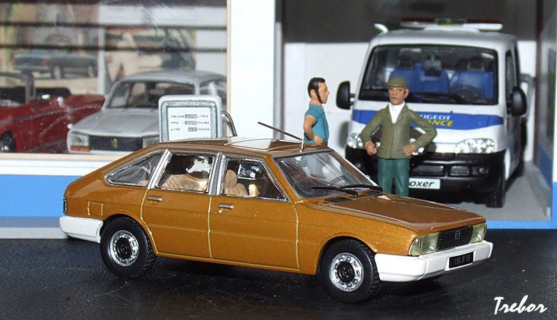 Miniature 1 43 232 Me Chrysler Simca 1307s