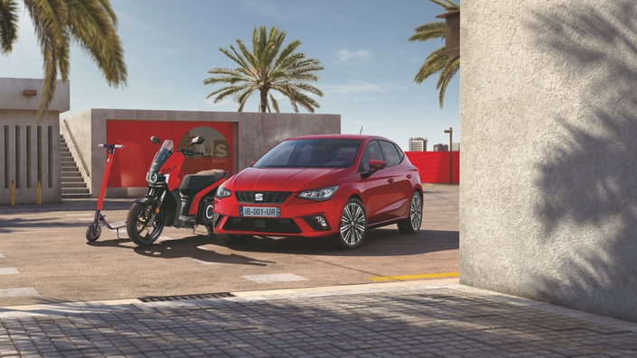 Seat lance une offre trois mobilités : voiture, trottinette et scooter électrique