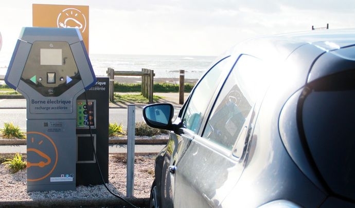 Surtout n’achetez pas de voiture électrique en 2026 (avant d’avoir lu ceci)