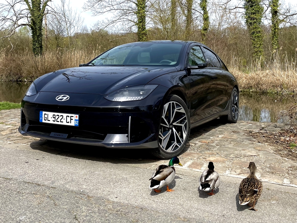 Hyundai Ioniq 6 HTRAC 325 ch (2023) La fiche technique Hyundai Ioniq 6 HTRAC 325 ch (2023) La fiche technique