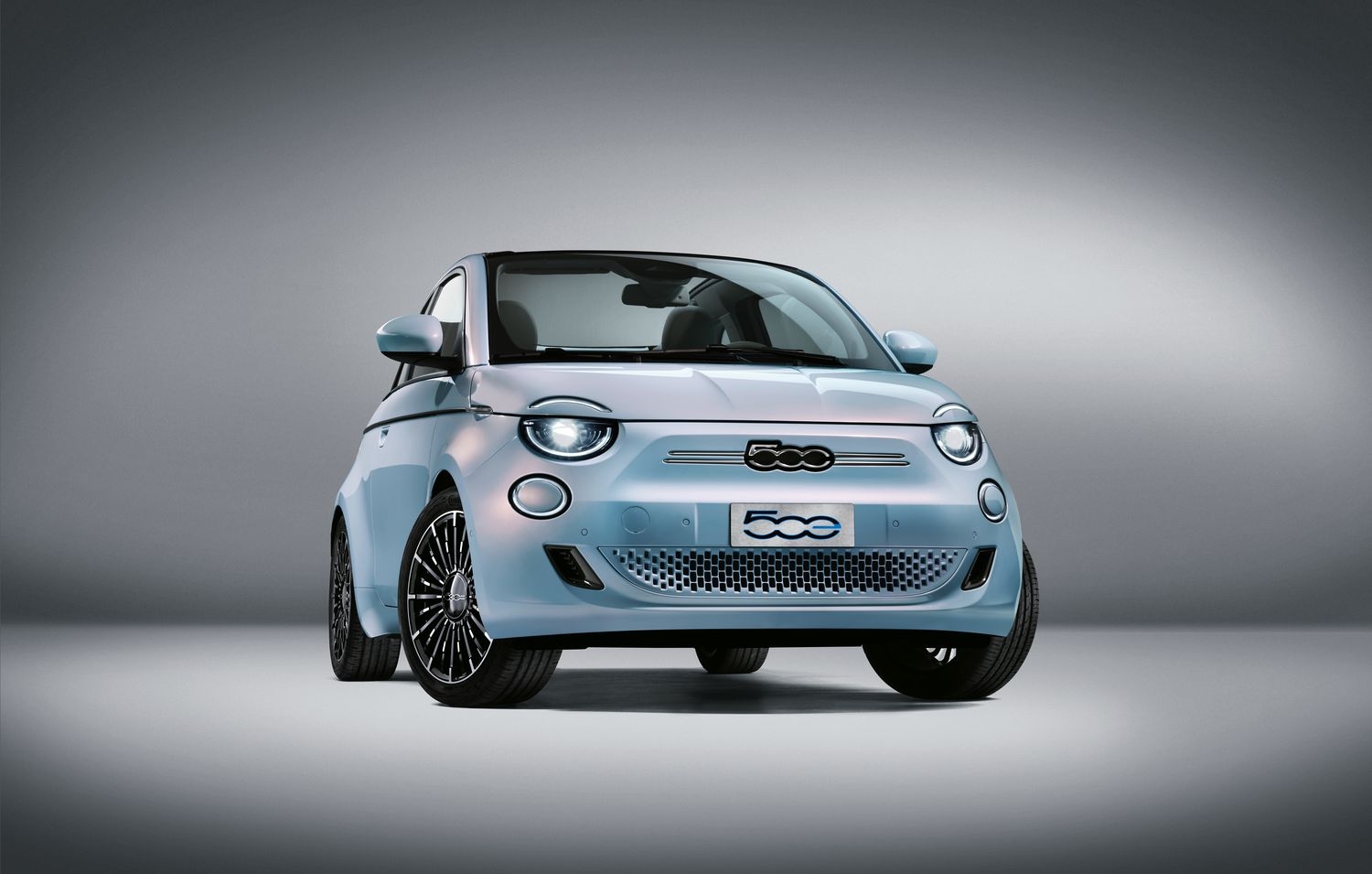 Nouvelle Fiat 500 électrique tout ce qu'il faut savoir Nouvelle Fiat 500 électrique tout ce qu'il faut savoir