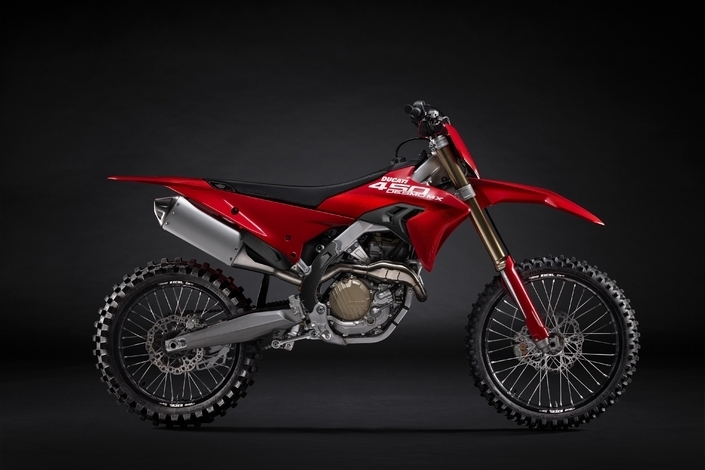 L’IA va-t-elle devenir la norme sur nos motos ?