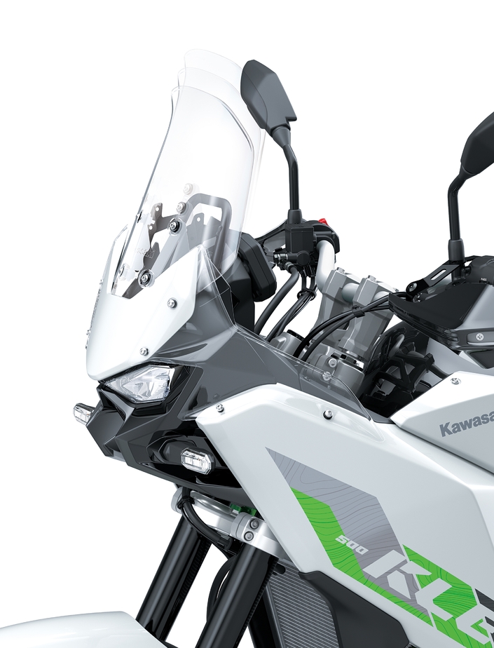 La nouvelle Kawasaki KLE 500 peut-elle battre la CF Moto 450 MT ?