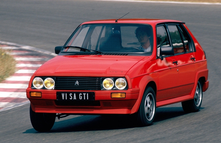Sortie en 1984, la Citroën Visa GTI était une sacrée bonne affaire : aussi performante et efficace qu'une 205 GTI, elle coûtait bien moins cher.
