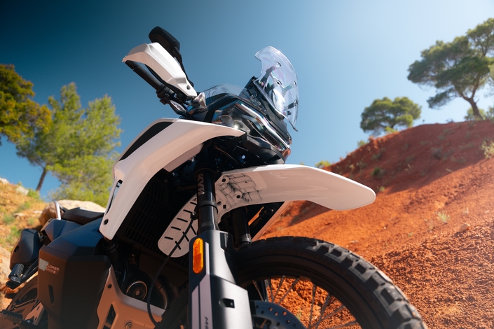 La CF Moto 1000 MT-X est un trail puissant, complet et ambitieux, mais est-il capable de rivaliser avec les Européennes et les Japonaises ?