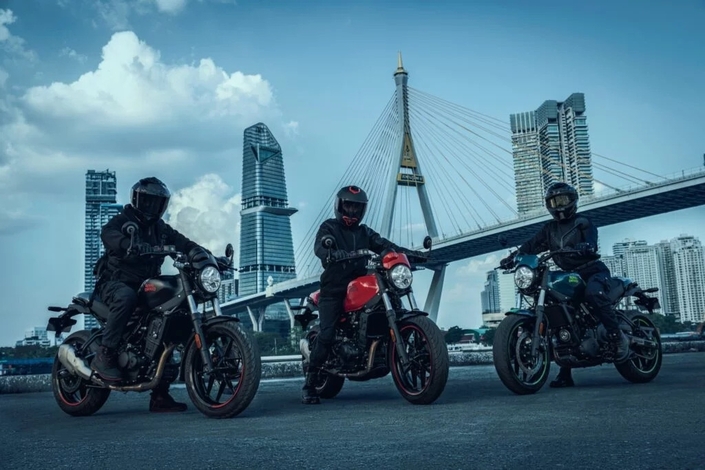 Royal Enfield Guerrilla 450 Apex : la métamorphose sportive d’un roadster qui ne fait plus de figuration sur le marché moto