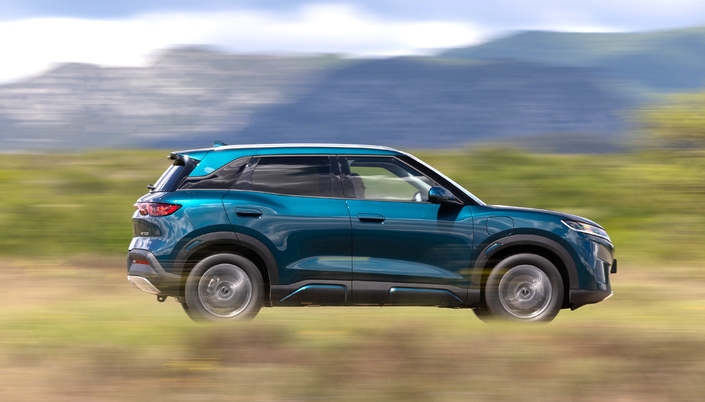 Essai BYD Atto 2 DM-i Boost : 100 km d’autonomie électrique pour le prix d’un simple Peugeot 2008…