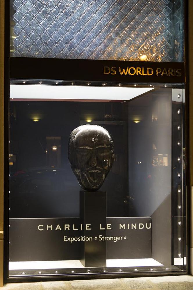 Le DS World Paris présente l'exposition "Stronger" de Charlie Le Mindu