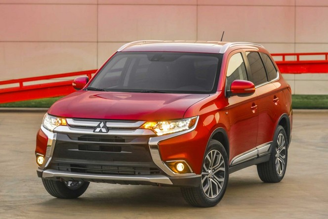 Salon de New York : le Mitsubishi Outlander restylé