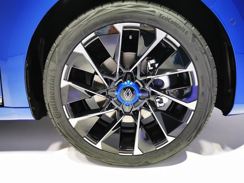 Présentation vidéo - Renault Clio 5 restylée (2023) : enfin une vraie ...