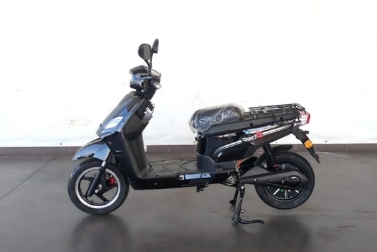 Scooter électrique Red E + 2026 (lot n° 1)