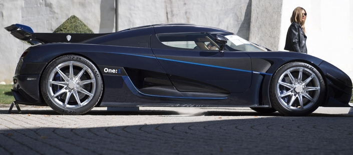 C'est une Koenigsegg One :1 de ce type, sur laquelle un liseré rose s'affiche en lieu et place du liseré bleu ci-dessus, que l'ancien pilote de F1 s'est fait voler à Monaco alors qu'il était en détention provisoire - Crédit Maxppp