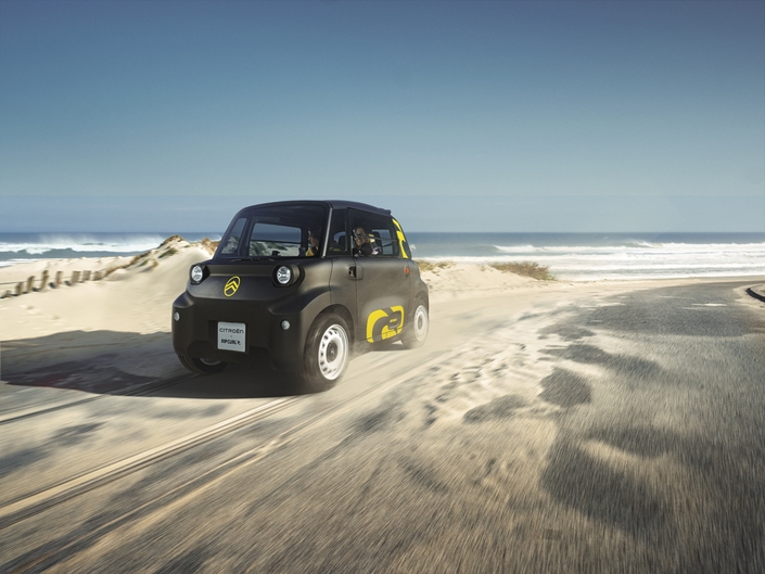 La collab' Citroën-Rip Curl a débuté en 2016 avec la C4 Cactus, avant de s'étendre à d'autres modèles (C4 Picasso, C3 Aircross, Berlingo, et désormais Ami).