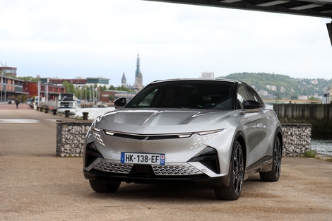 Alpine A390 GT : 67 500 €.