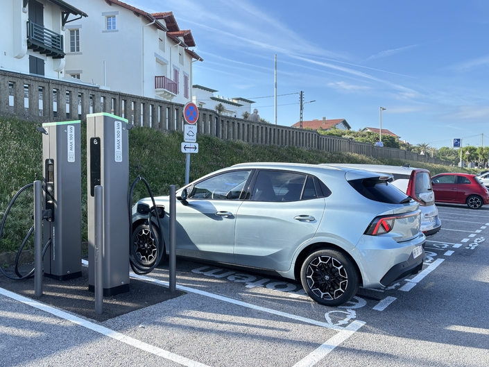 Que vaut la MG4 Urban, la compacte électrique à moins de 20 000 € ?