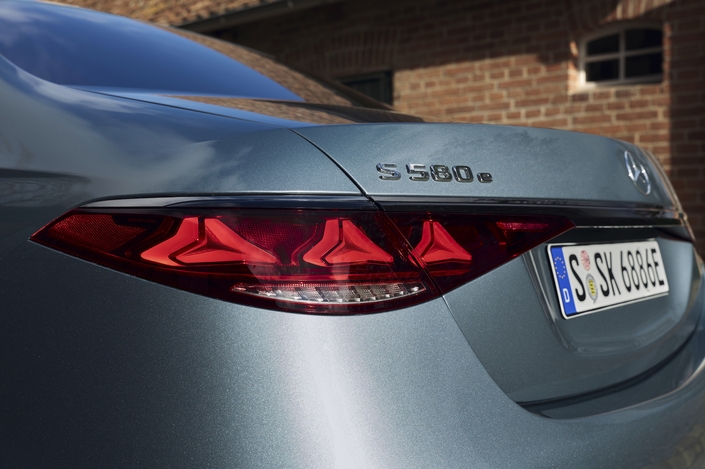 Nouvelle Mercedes Classe S : Techno Parade !