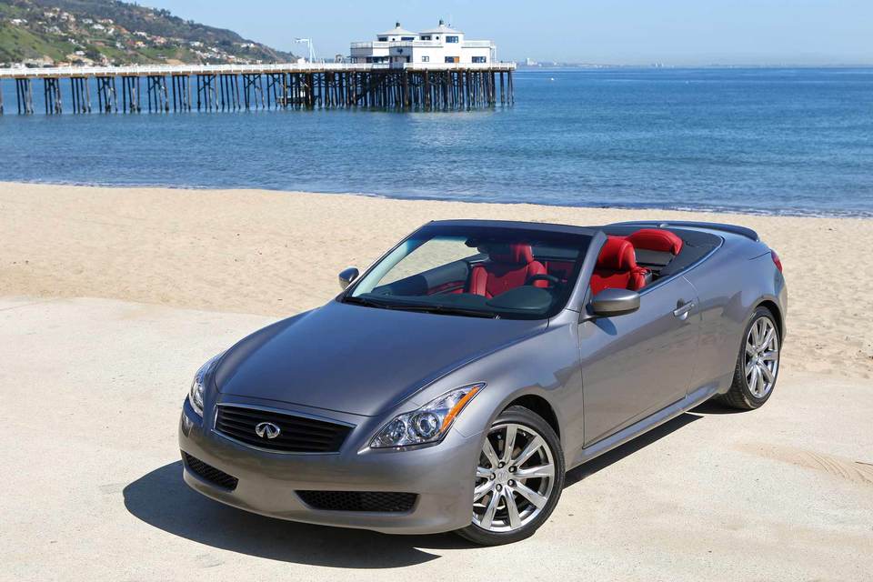 Infiniti g37 cabrio