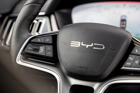 Le BYD Seal U ne peut-il compter que sur son prix pour s’imposer face au Volkswagen Tayron ?