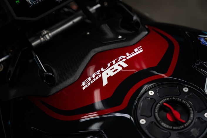 130 exemplaires, plus de 200 chevaux, 40 990 euros, les chiffres fous de la MV Agusta Brutale 1000 ABT
