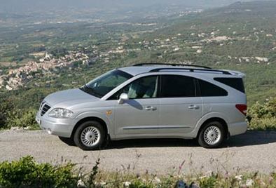 Essai - Ssang Yong Rodius : le colosse à prix mini 