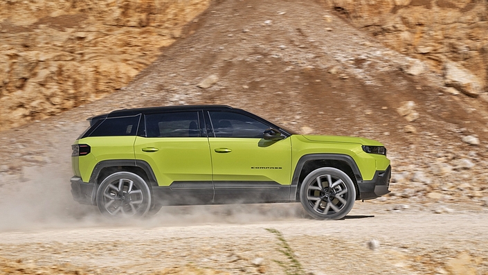 La troisième génération du Jeep Compass change du tout au tout et devient encore plus désirable. Pour tout connaître de ce modèle, voici son guide d’achat.