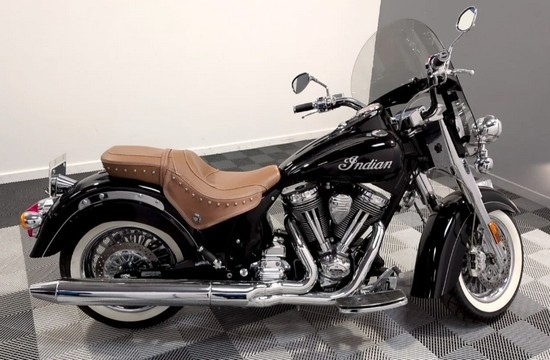 Indian Motorcycle Chief 2016 (lot n° 60)