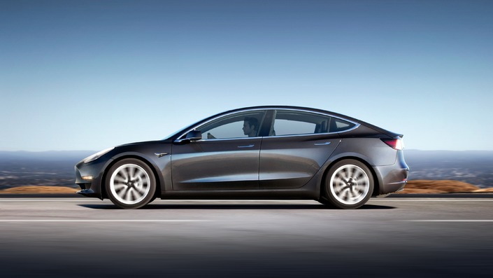 Rétroviseur cassé - Tesla Model 3 - Forum Automobile Propre