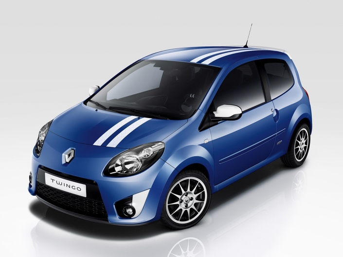 En 2010, la Renault Twingo GT se décline en Gordini, variante plus chic, avec sa sellerie mi-cuir, que sportive, la technique n'évoluant pas.